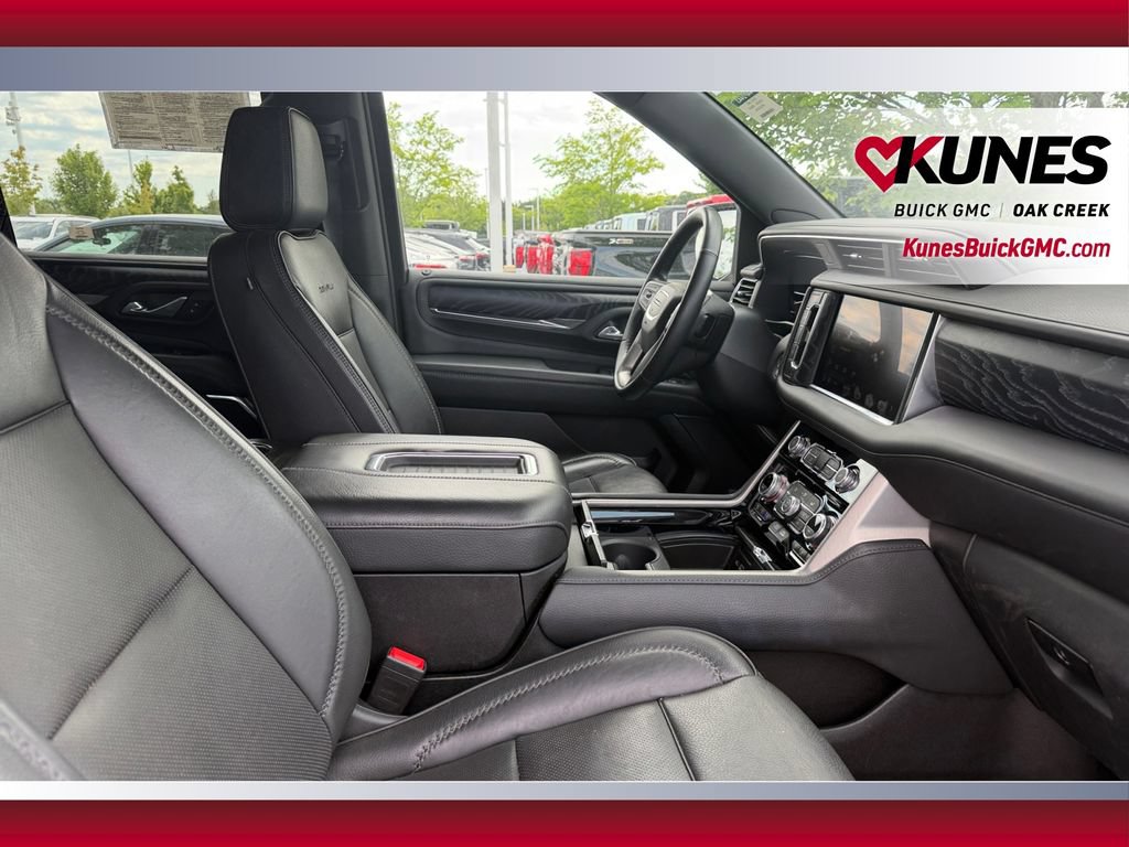Used 2023 GMC Yukon Denali AWD/4WD image 41