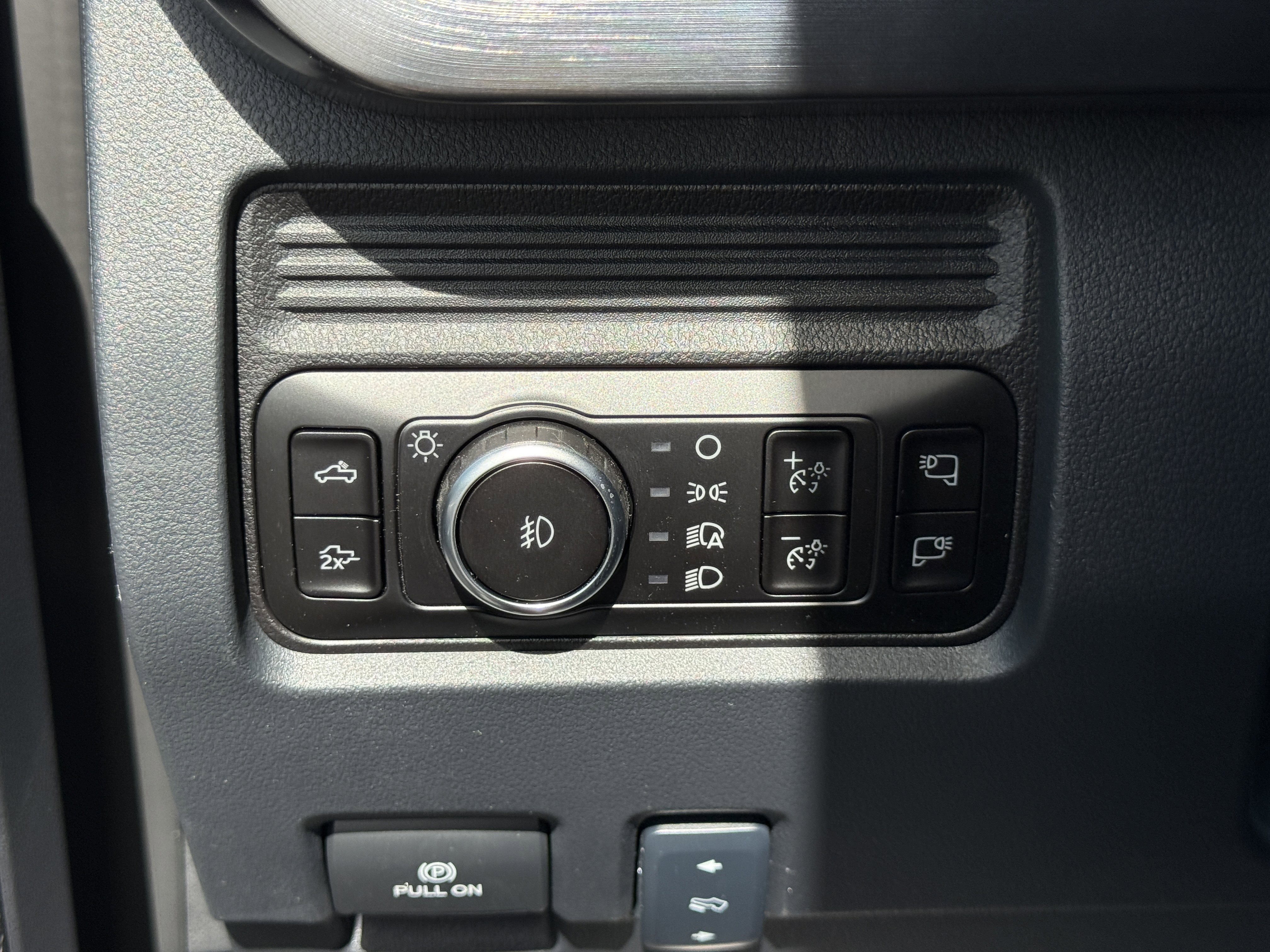 New 2026 Ford F250 Lariat image 26