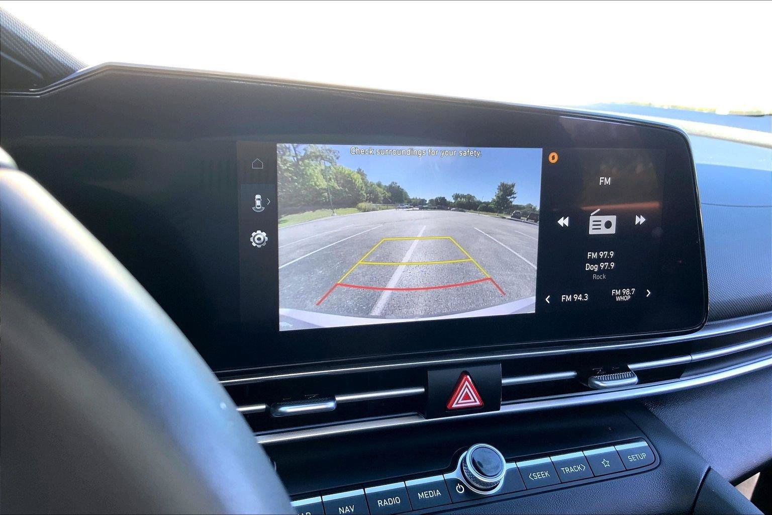 Used 2025 Hyundai Elantra Limited FWD image 20