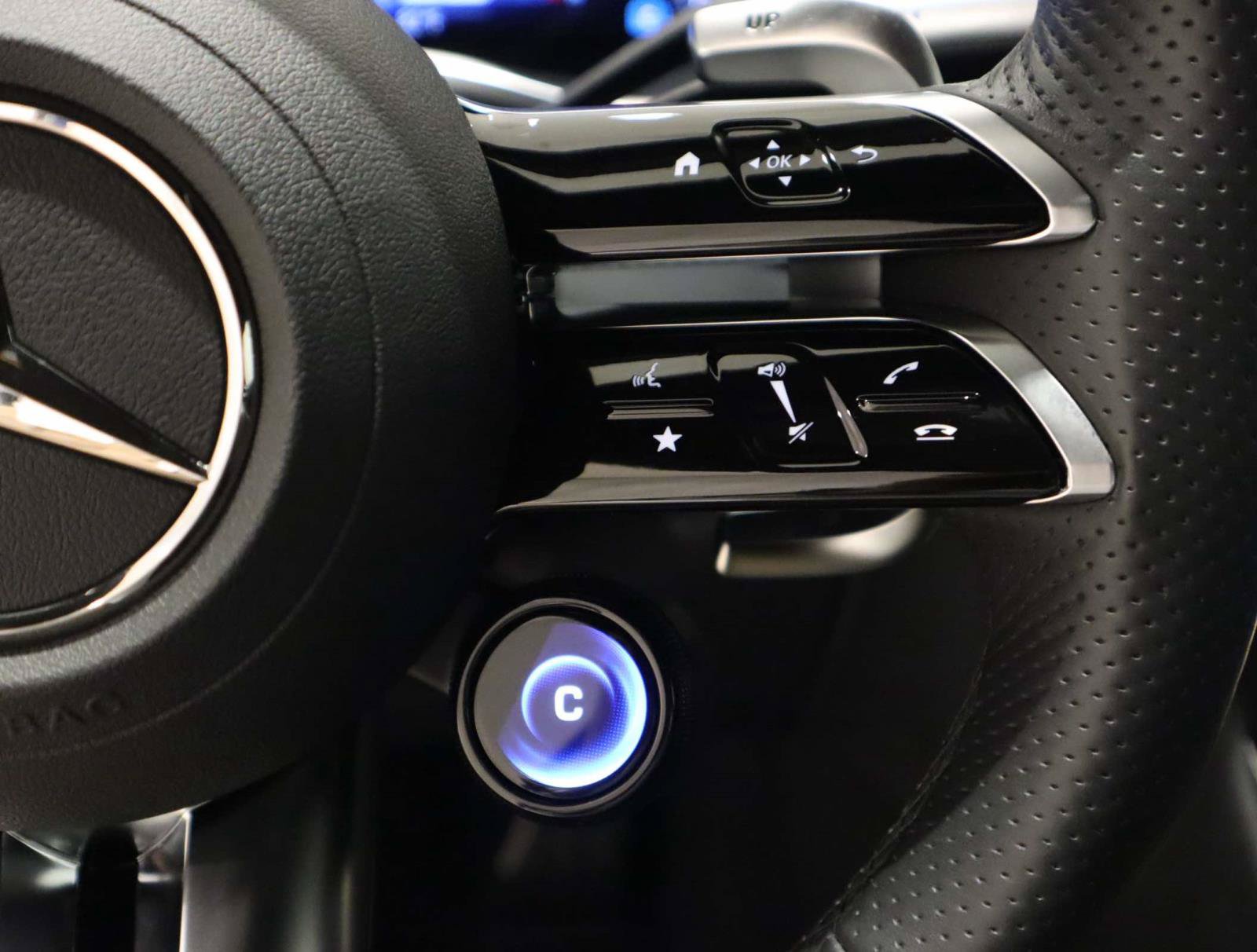 Used 2024 Mercedes-Benz AMG GT 55 image 27