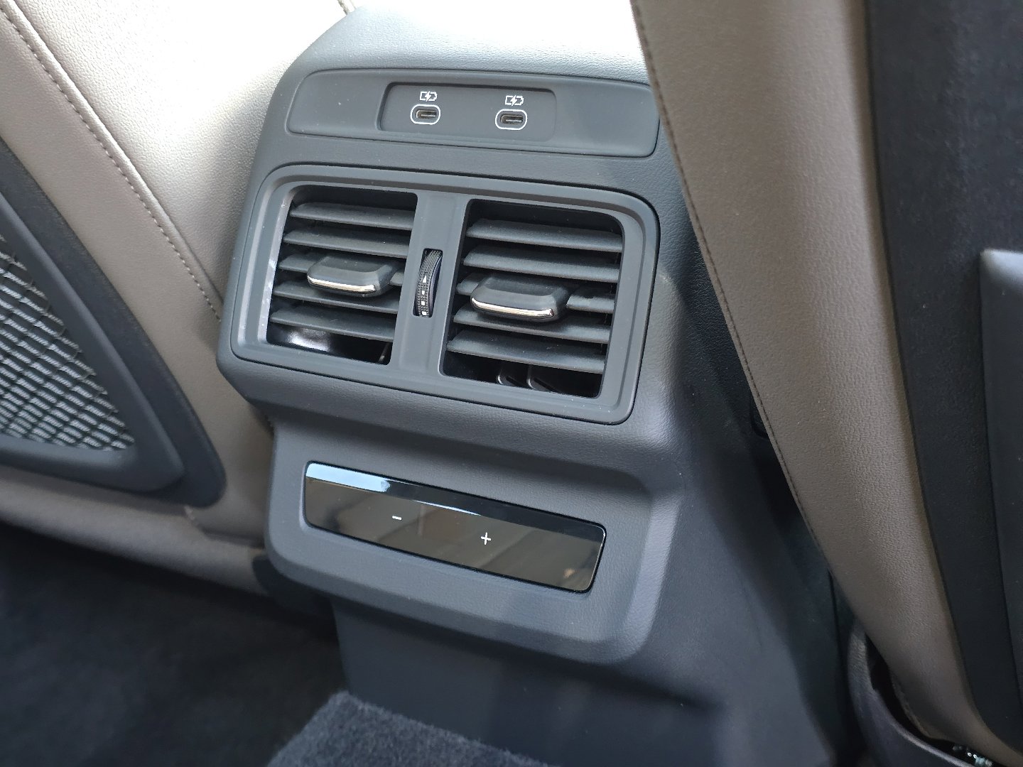 Certified 2025 Audi Q5 Premium w/ Convenience Package image 31