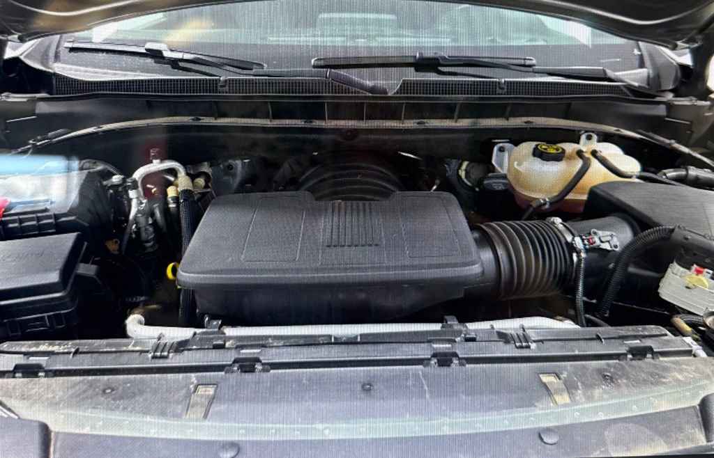 Used 2023 Chevrolet Tahoe RST w/ Luxury Package AWD/4WD image 6