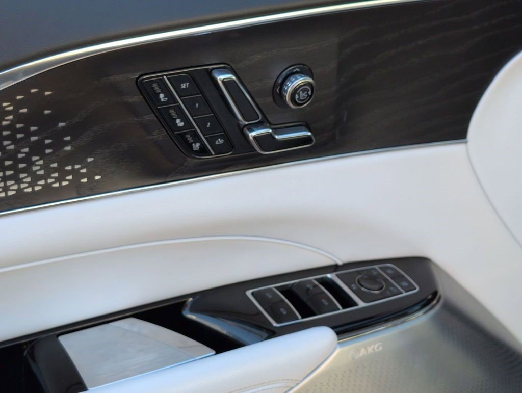 Certified 2023 Cadillac Lyriq 2WD image 23