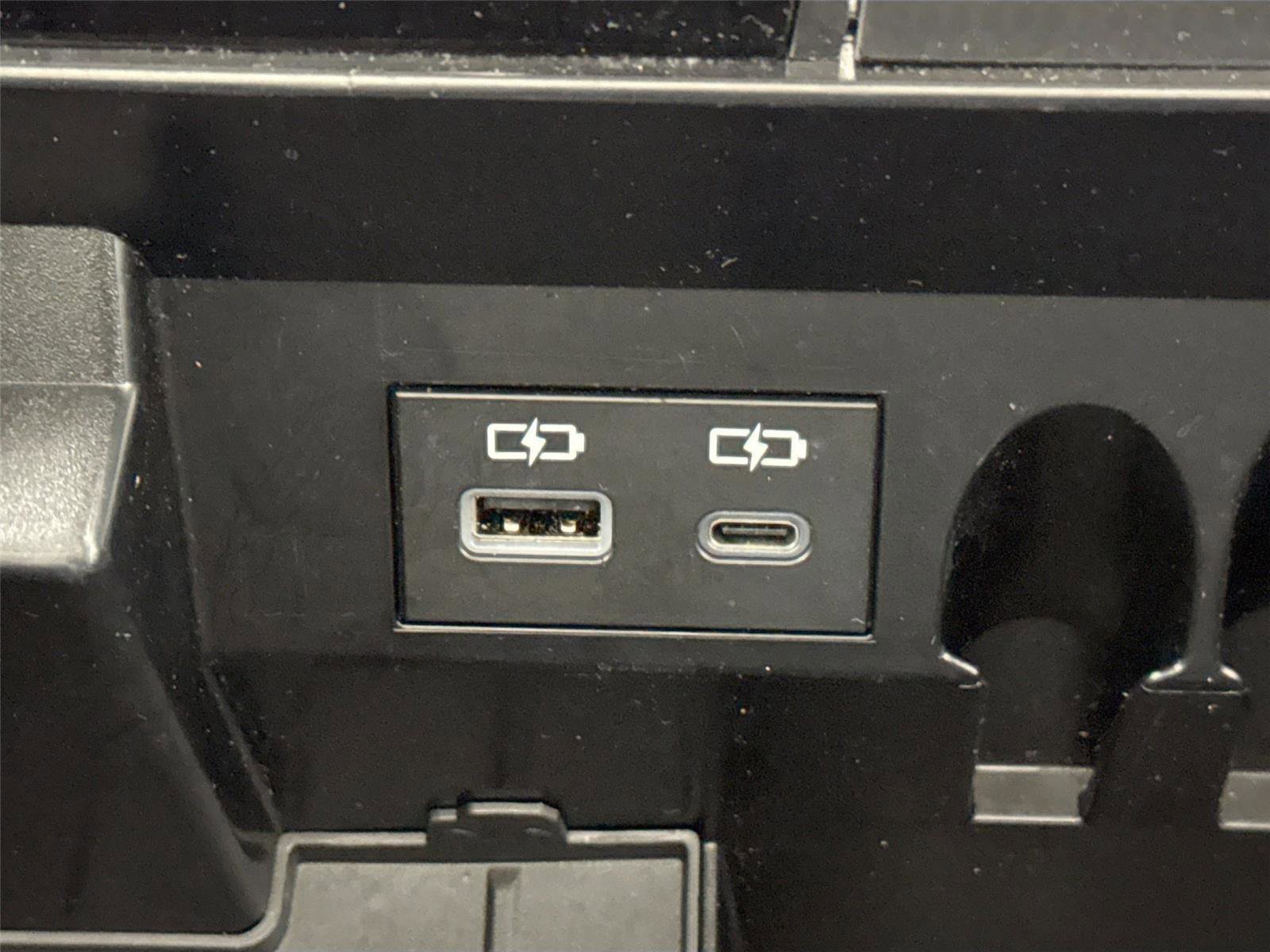 Certified 2024 Toyota Sequoia Limited image 38