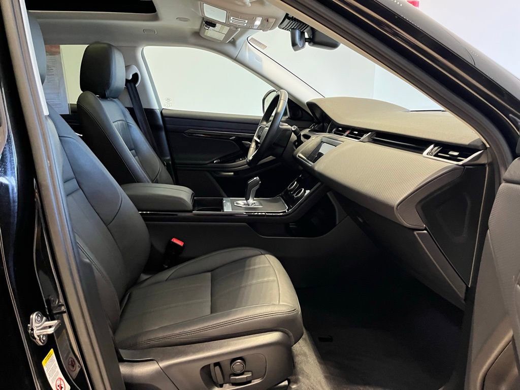 Used 2023 Land Rover Range Rover Evoque S image 25