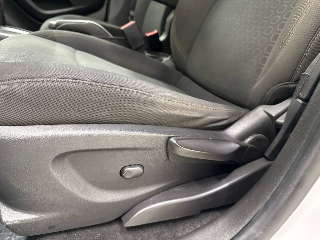 Used 2018 Chevrolet Trax LS FWD image 14