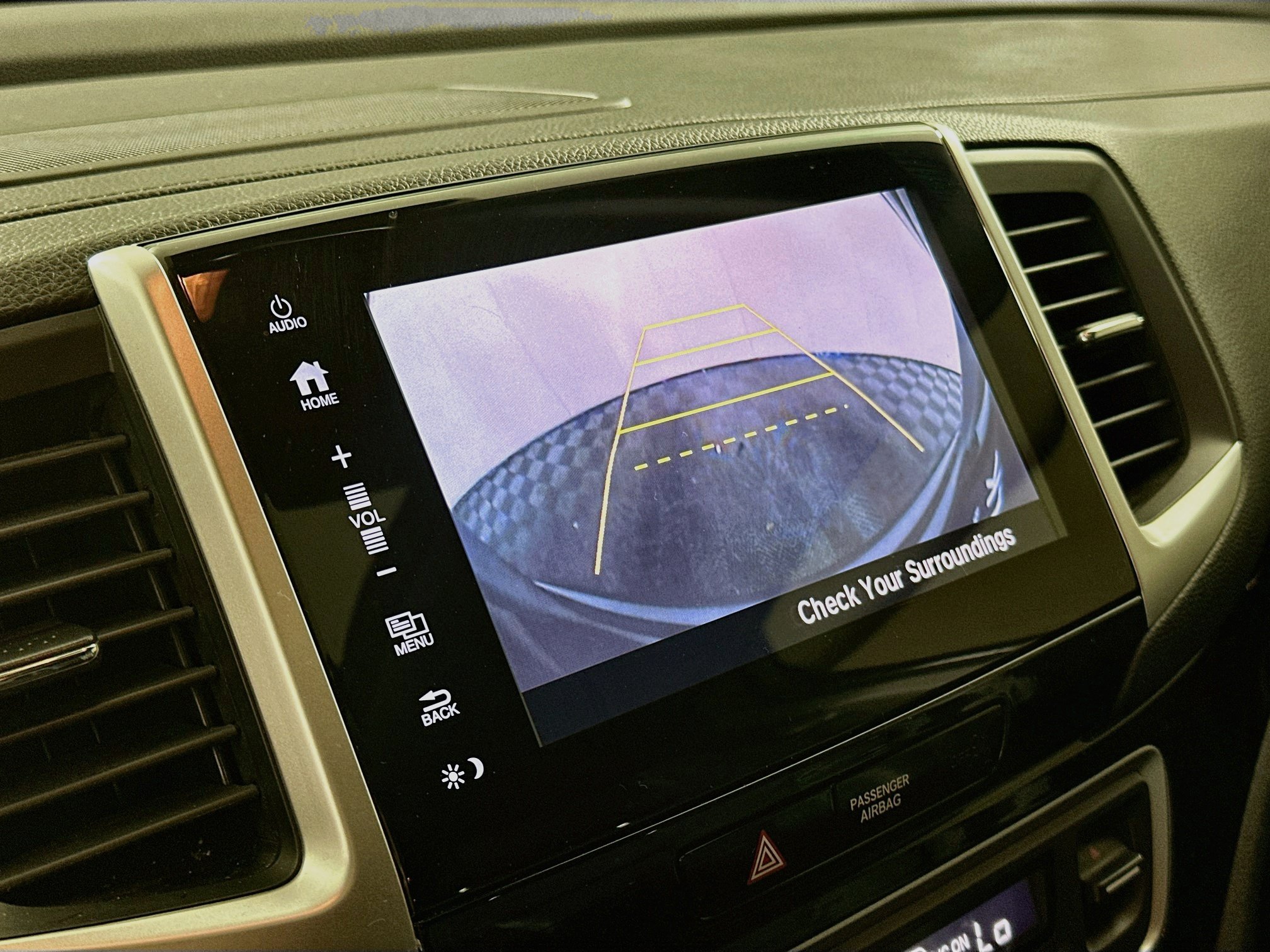 Used 2017 Honda Pilot Touring image 22
