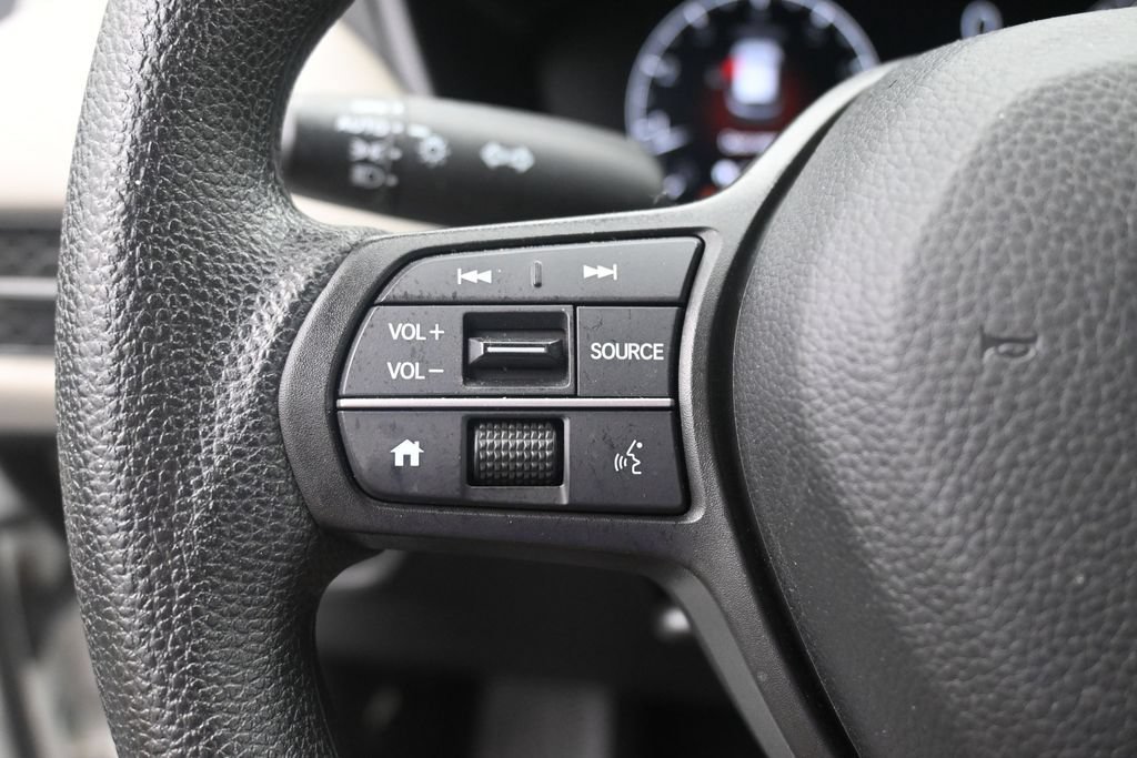 Used 2024 Honda HR-V LX image 29