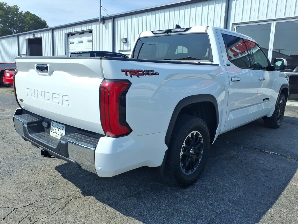 Used 2022 Toyota Tundra SR5 RWD image 7