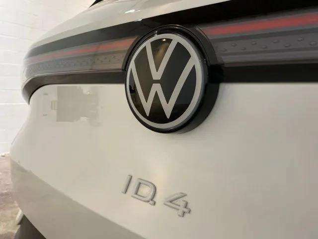 Used 2025 Volkswagen ID.4 Pro S RWD image 98