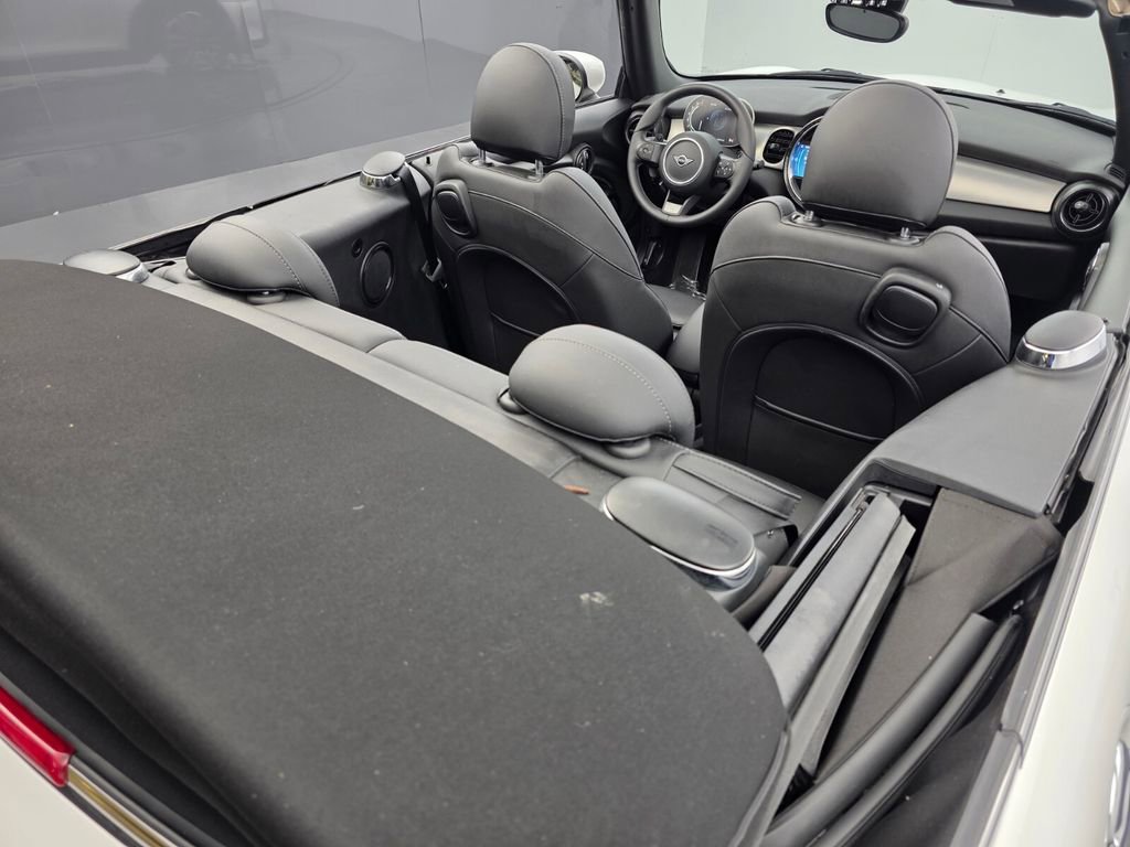 Used 2023 MINI Cooper S image 27