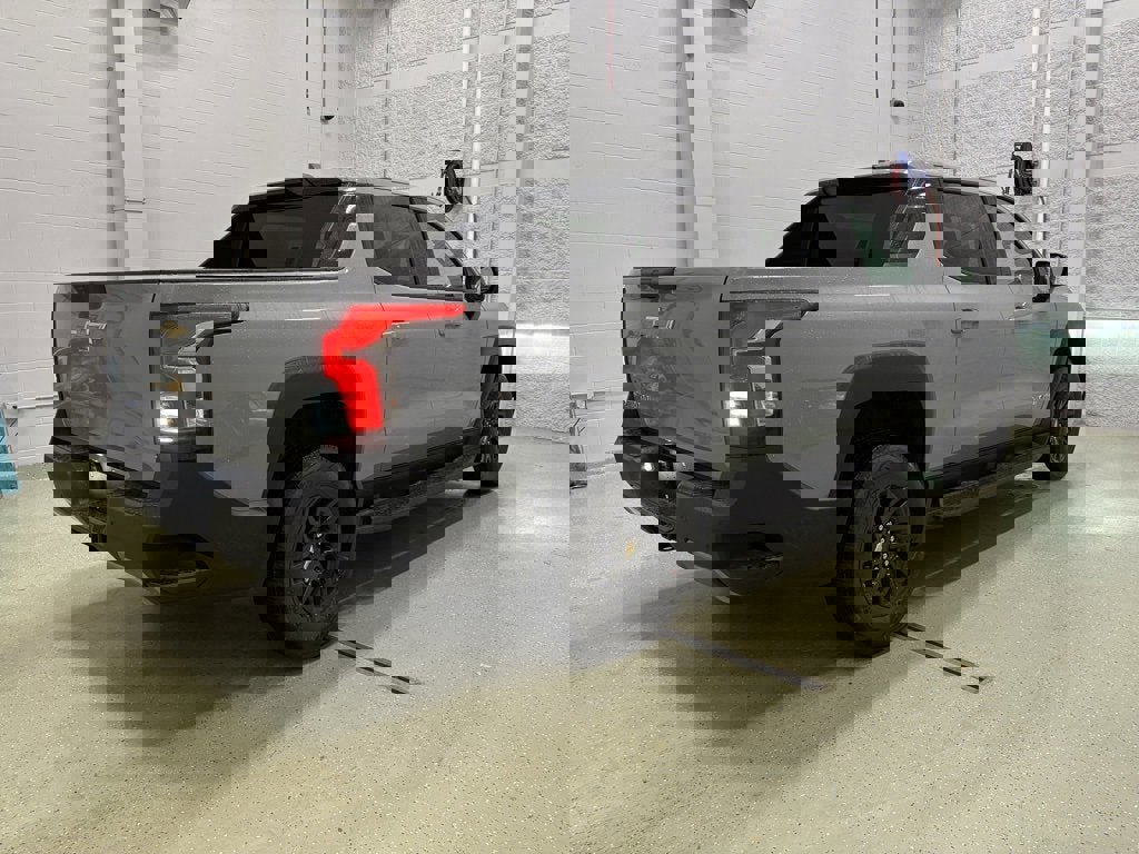 New 2026 Chevrolet Silverado EV LT image 3