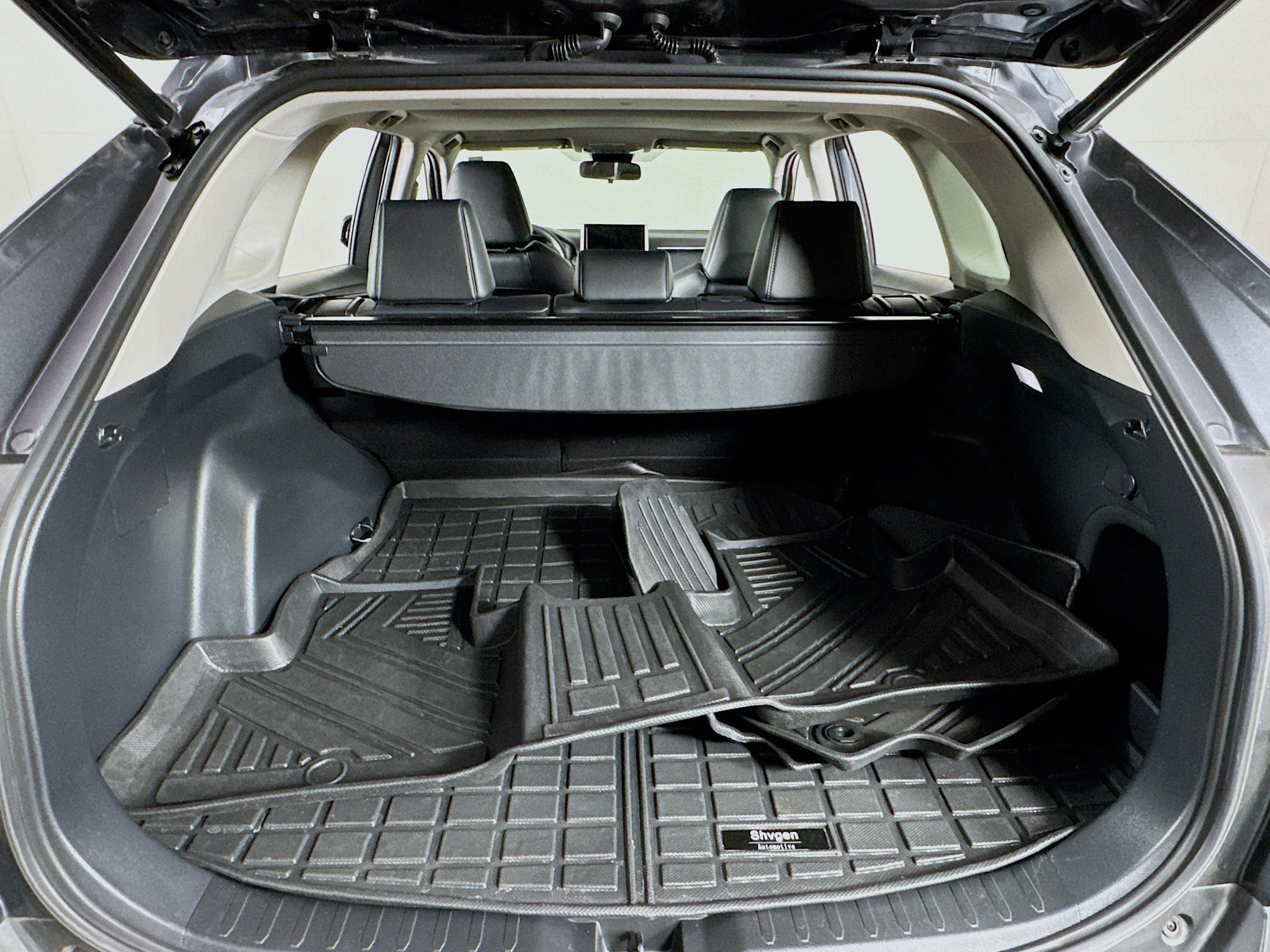 Certified 2023 Toyota RAV4 XLE Premium AWD/4WD image 20