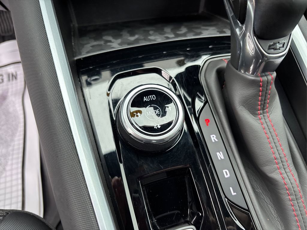 Used 2023 Chevrolet Colorado Z71 w/ Safety Package image 34