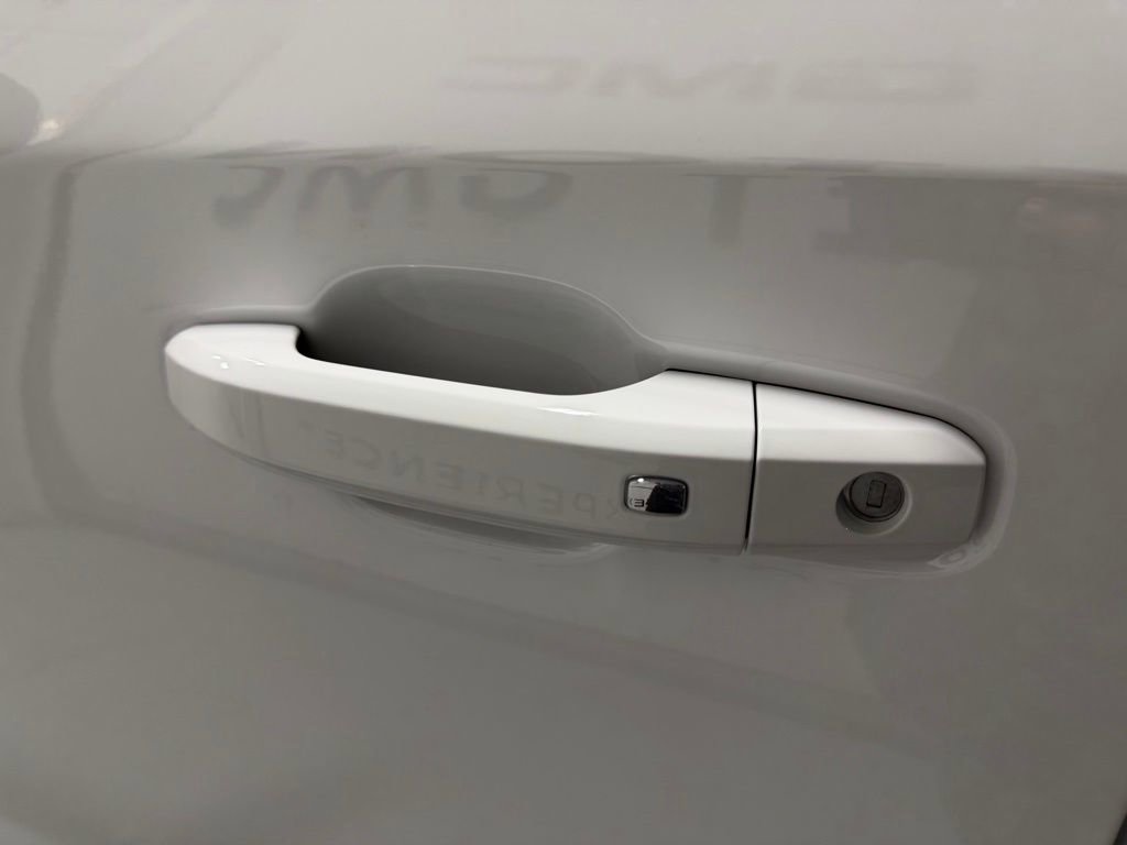 New 2026 Chevrolet Silverado 1500 LT w/ Z71 Off-Road Package image 10