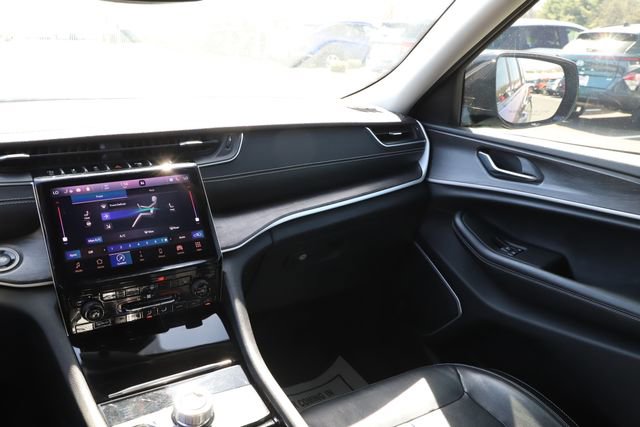 Used 2021 Jeep Grand Cherokee L Limited image 25