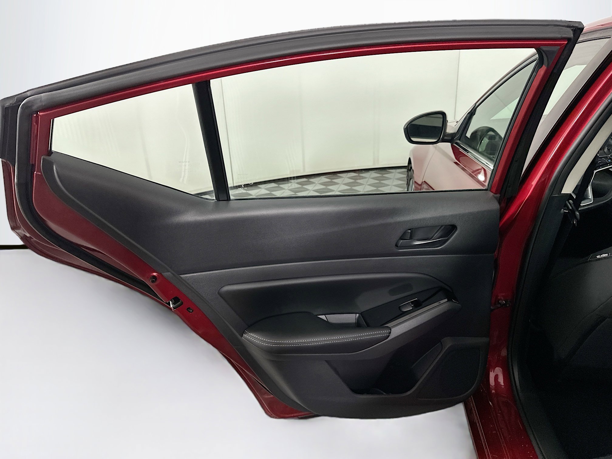 Used 2023 Nissan Altima 2.5 SV w/ SV Premium Package image 25