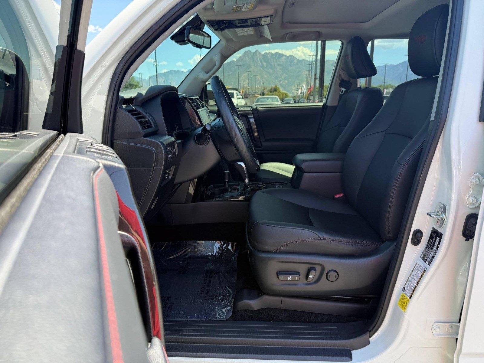 Certified 2023 Toyota 4Runner TRD Off-Road Premium w/ Moonroof Package AWD/4WD image 12