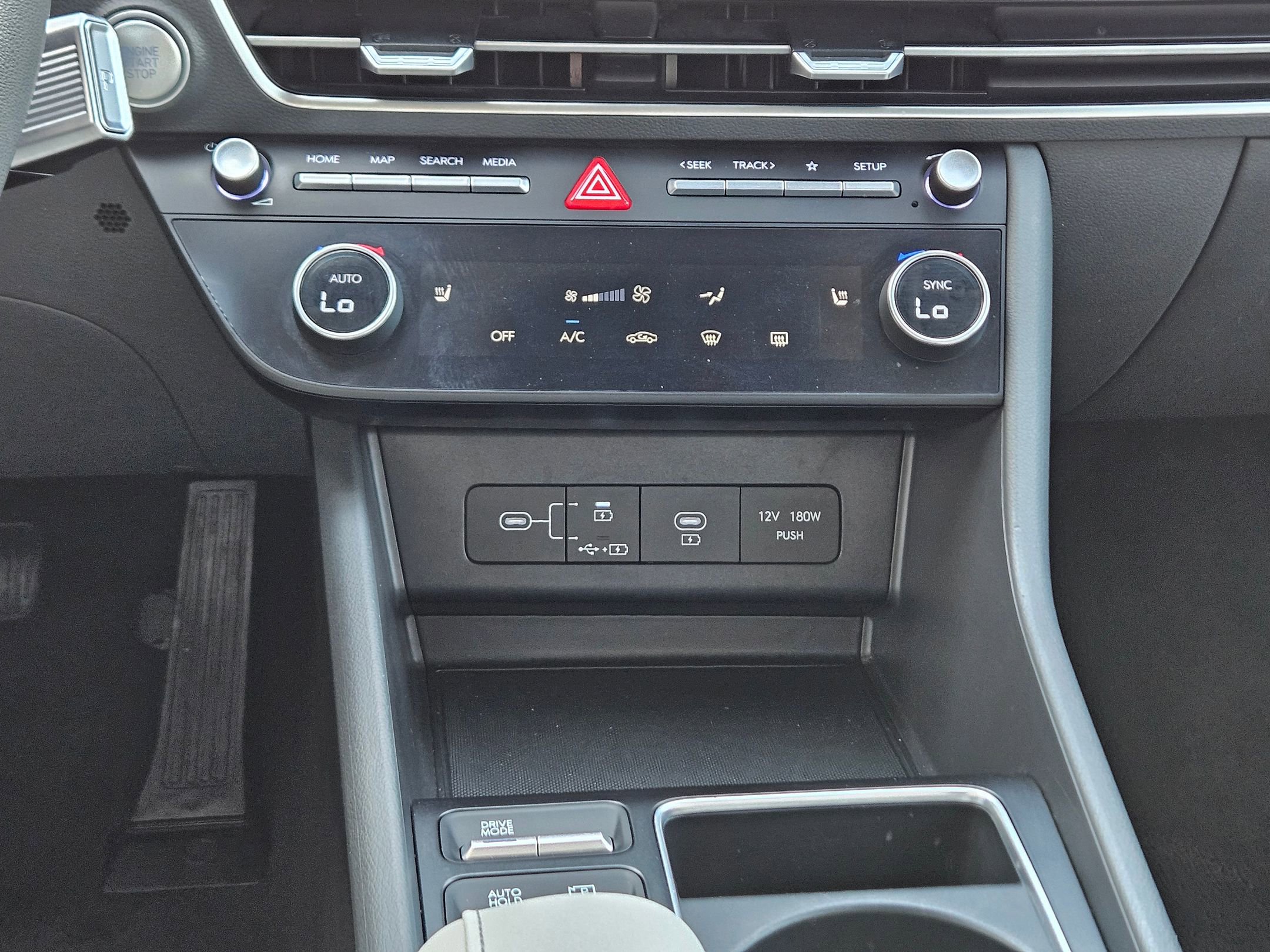 Used 2025 Hyundai Sonata SEL FWD image 13