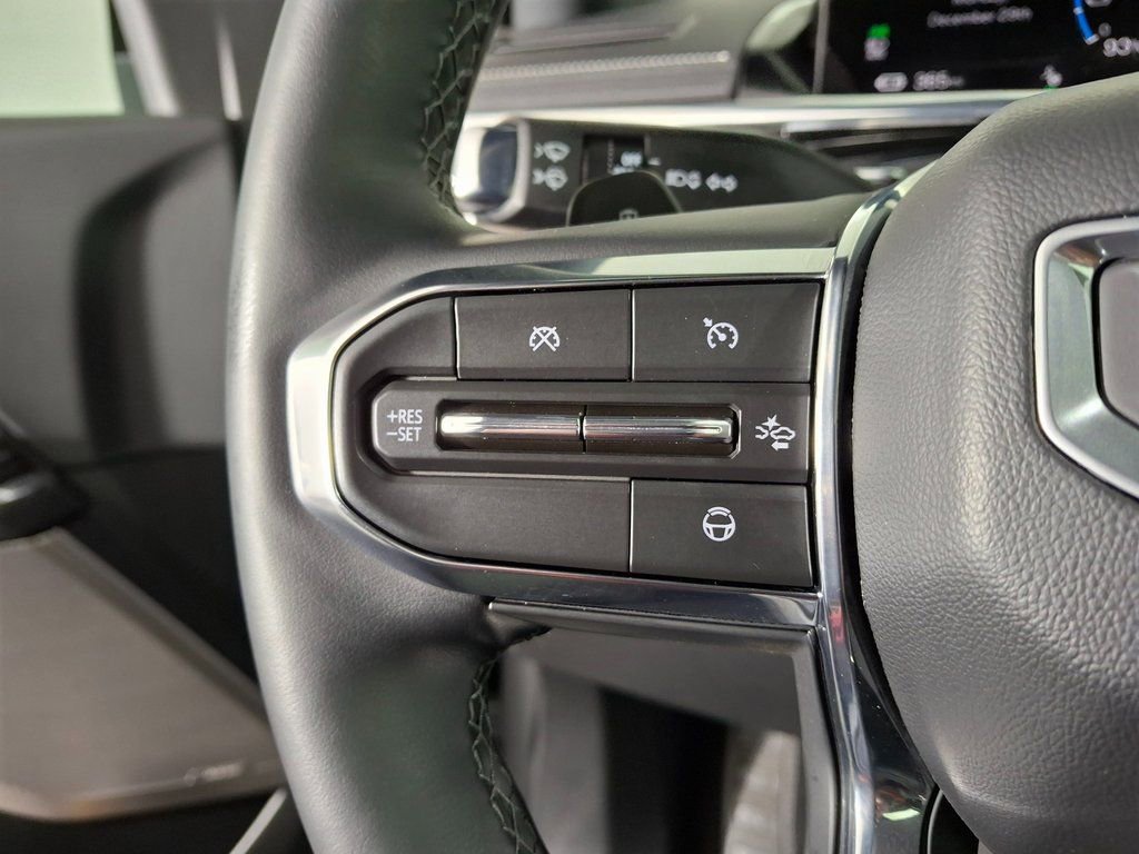 Used 2025 GMC Sierra EV Denali image 13