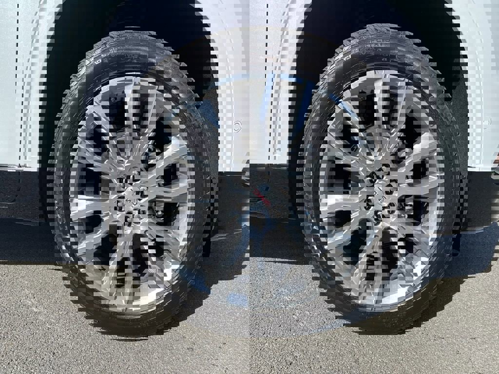 New 2026 GMC Acadia Denali w/ Super Cruise Package image 9