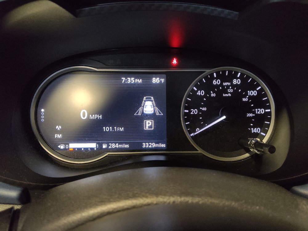 Used 2025 Nissan Versa SV w/ Trunk Package FWD image 23