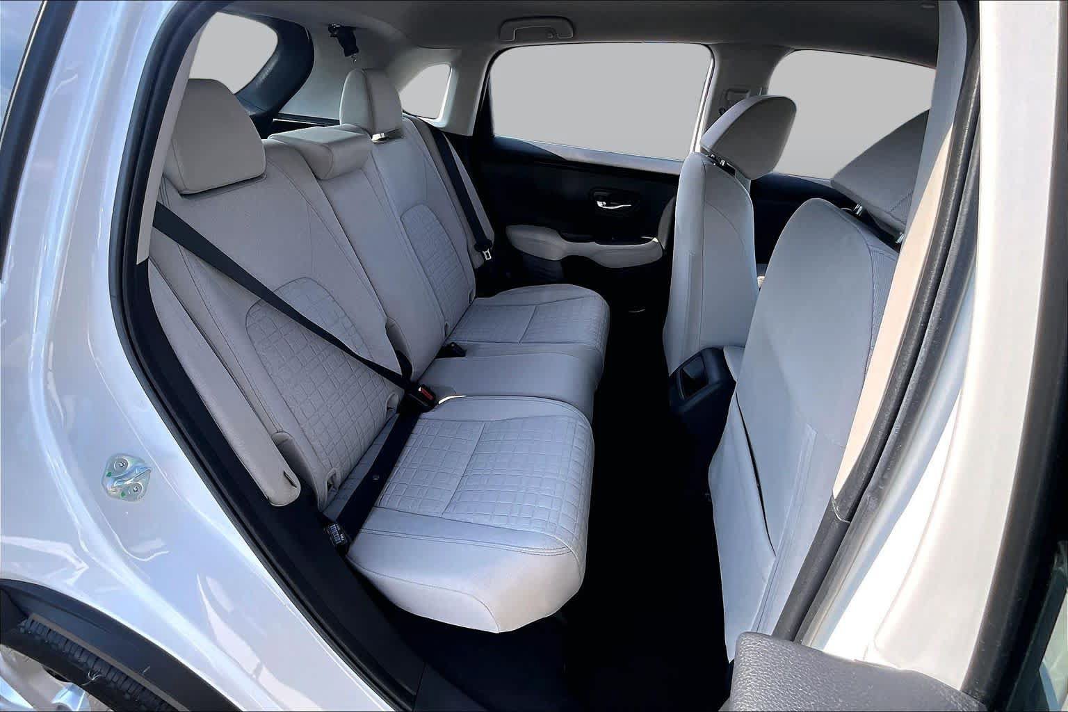 Used 2024 Honda HR-V LX image 20