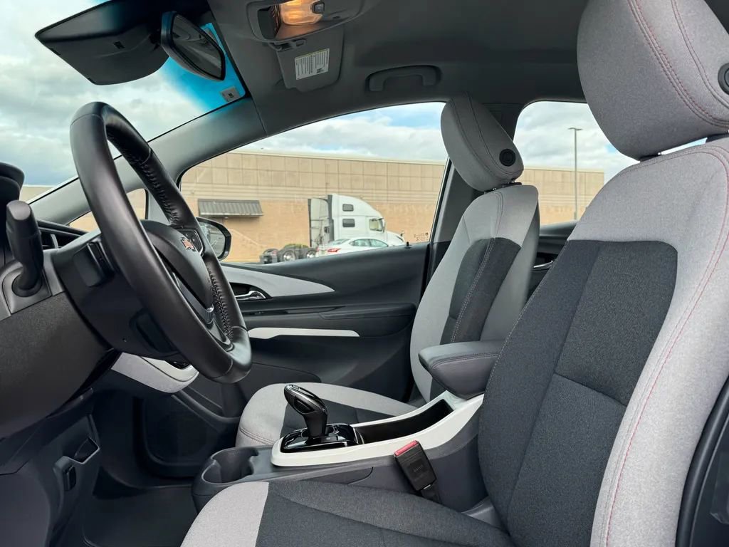 Used 2020 Chevrolet Bolt LT image 8