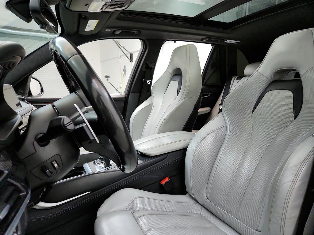Used 2017 BMW X5 M AWD/4WD image 14