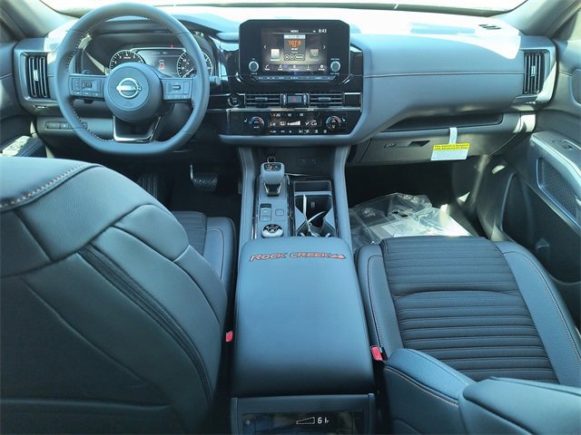 New 2025 Nissan Pathfinder Rock Creek image 12
