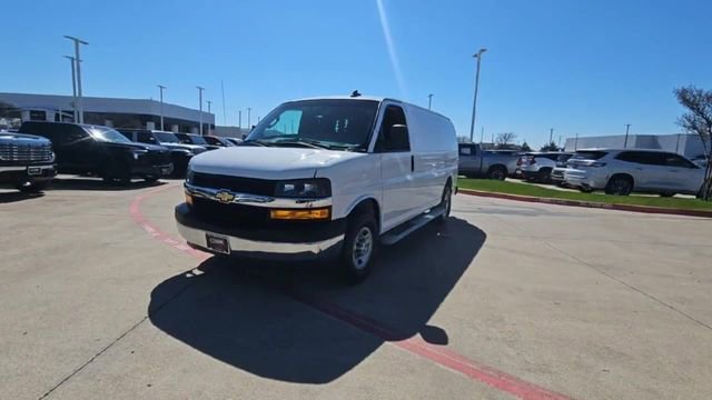 Used 2024 Chevrolet Express 2500 w/ Driver Convenience Package image 3
