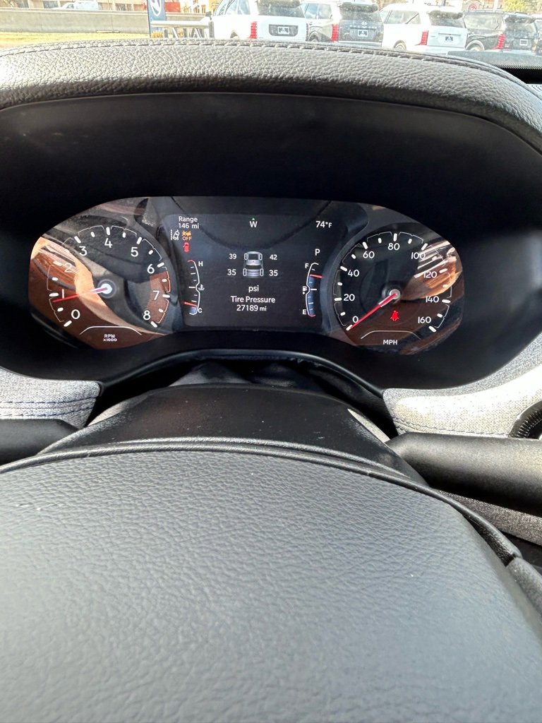 Used 2024 Jeep Compass Latitude image 8