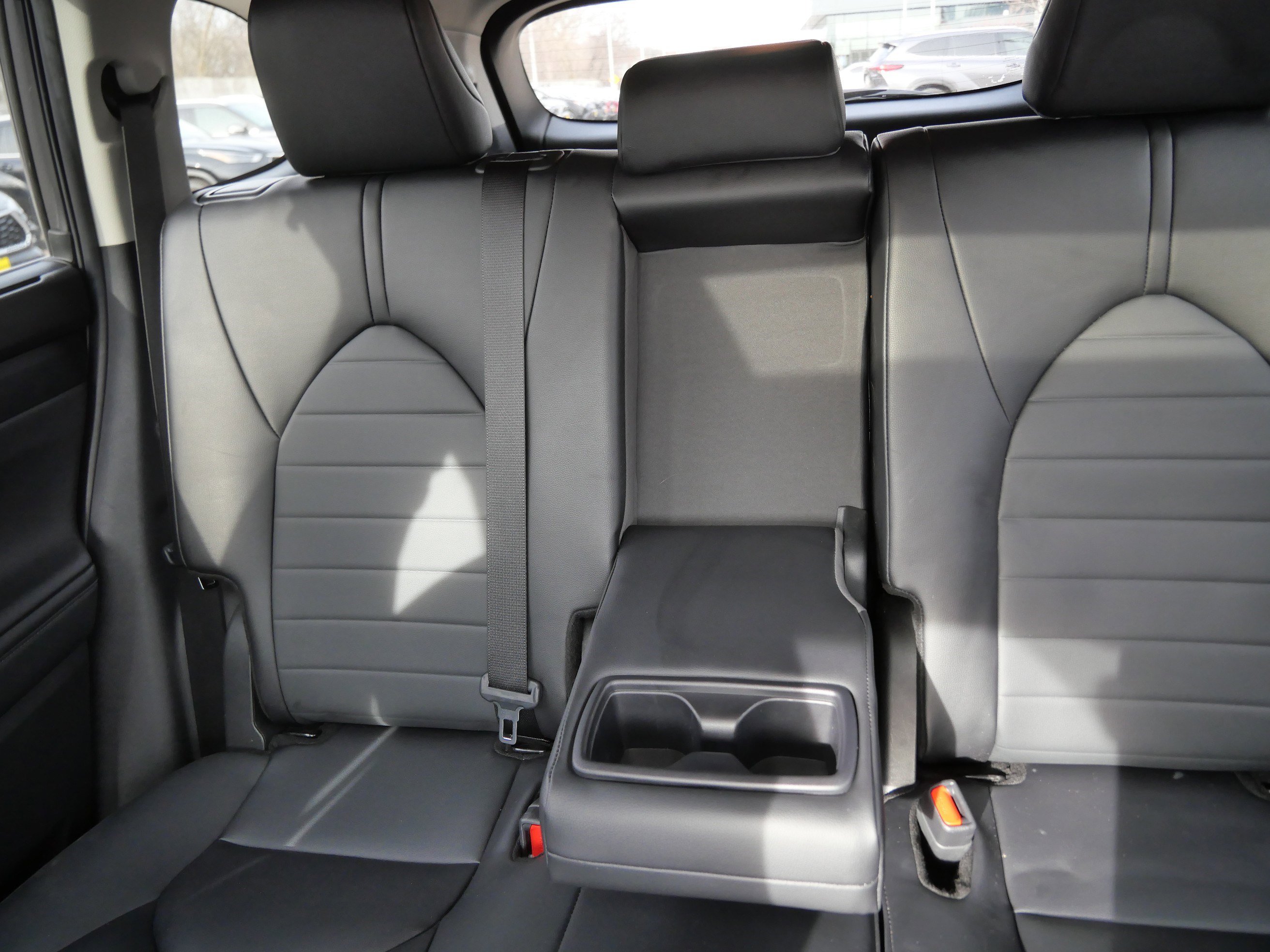 Certified 2024 Toyota Highlander XLE image 14