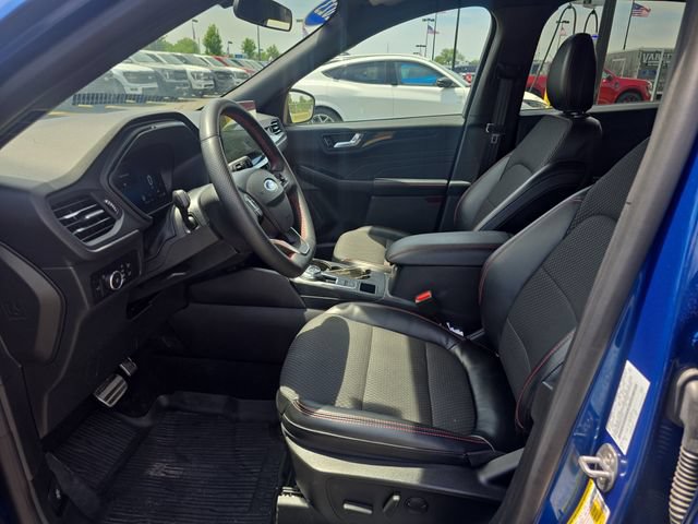 Certified 2023 Ford Escape ST-Line Select w/ Tech Pack #2 AWD/4WD image 14
