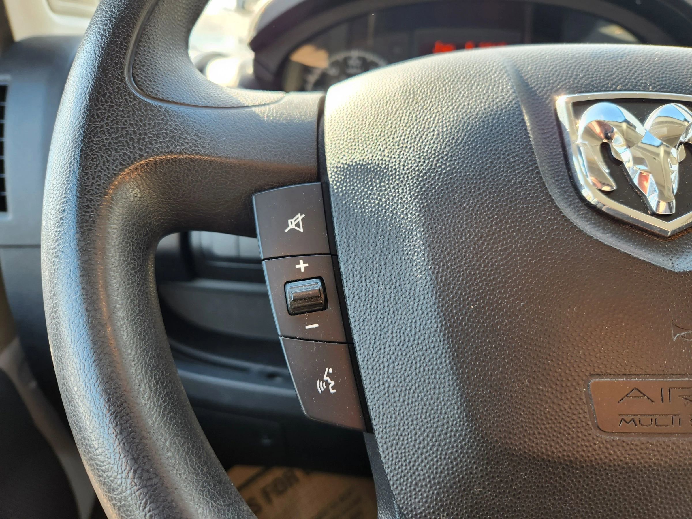 Used 2018 RAM ProMaster 2500 w/ Interior Convenience Group image 24