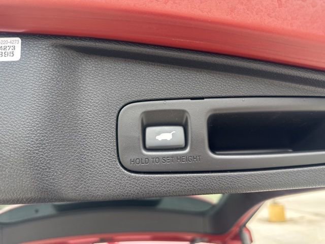 Used 2018 Honda CR-V Touring image 12