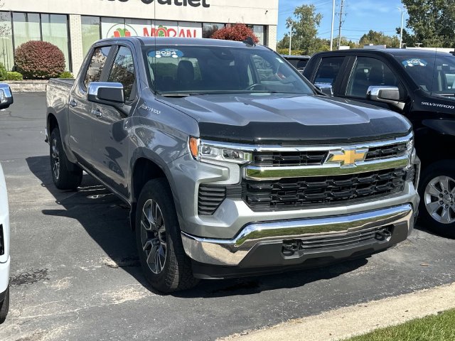 Certified 2024 Chevrolet Silverado 1500 LT AWD/4WD image 2