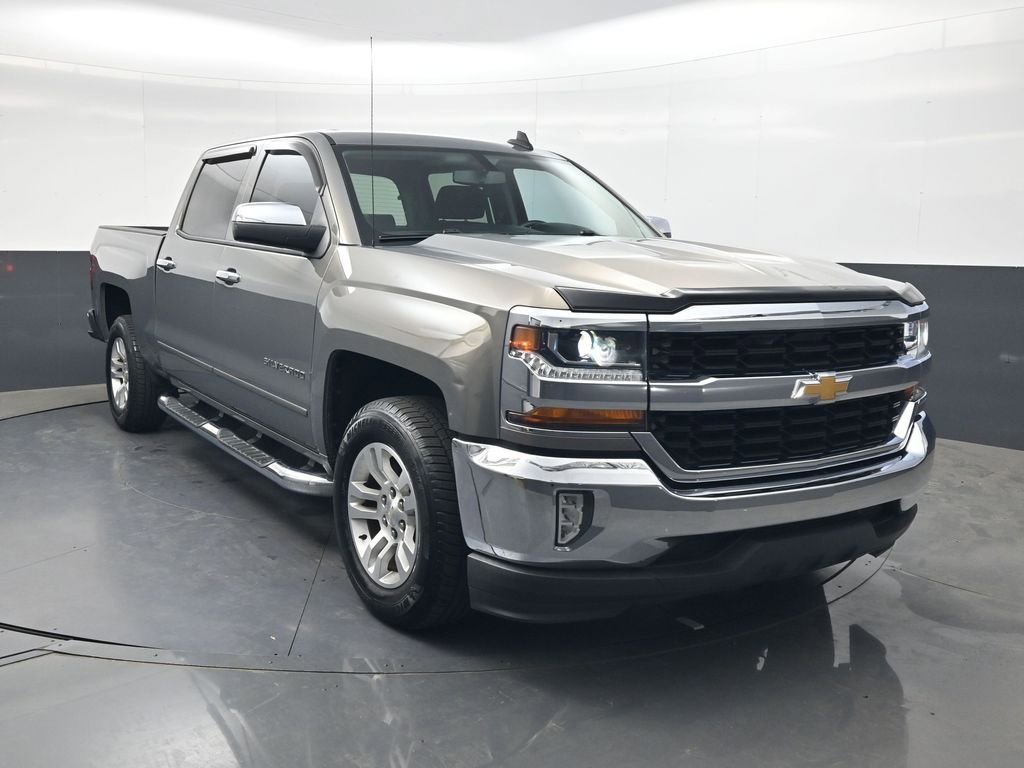 Used 2017 Chevrolet Silverado 1500 LT w/ All Star Edition image 2