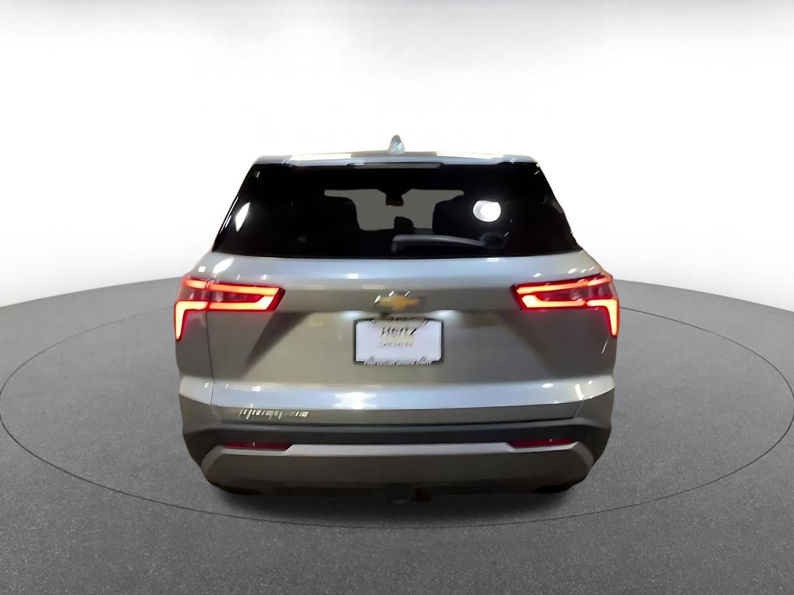 Used 2025 Chevrolet Equinox LT image 12