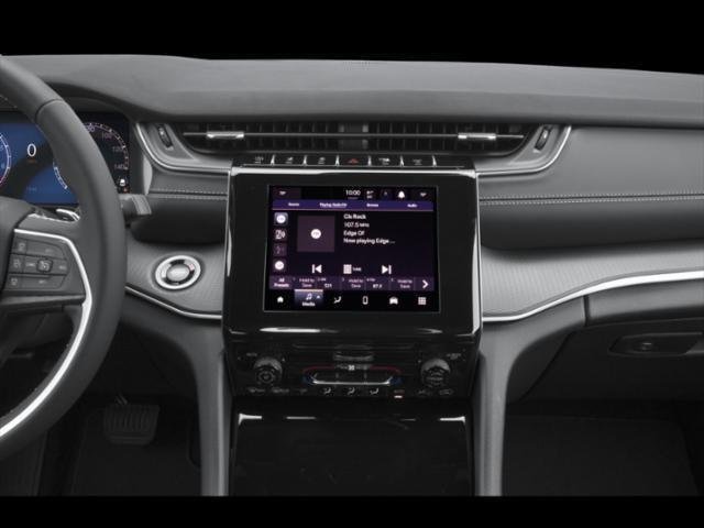 New 2027 Jeep Grand Cherokee L Summit w/ Advanced Protech Group IV AWD/4WD image 7