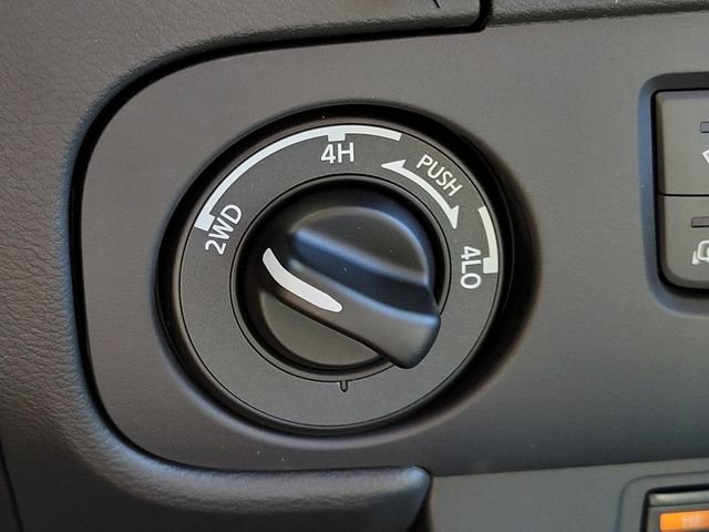 New 2026 Nissan Frontier SV w/ SV Convenience Package image 17