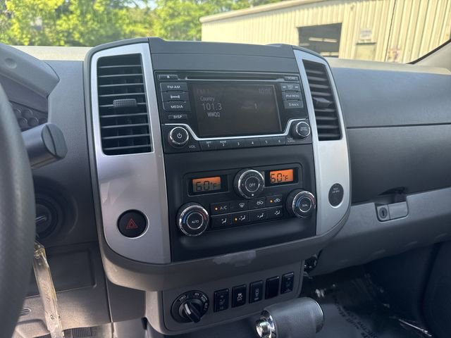 Used 2018 Nissan Frontier SV w/ Value Truck Package AWD/4WD image 21