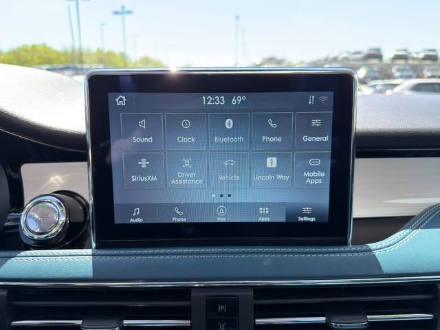 Used 2020 Lincoln Corsair Reserve w/ Equipment Group 202A AWD/4WD image 30