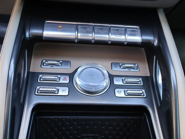 Used 2024 Lincoln Nautilus Reserve w/ Equipment Group 202A image 25