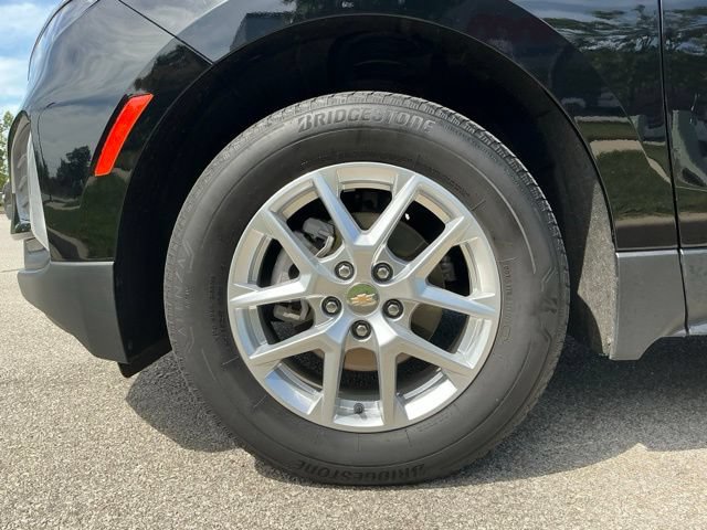 Used 2022 Chevrolet Equinox LT AWD/4WD image 13