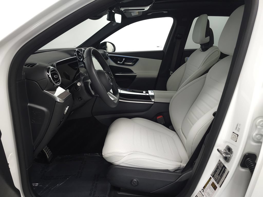 Certified 2026 Mercedes-Benz GLC 300 4MATIC image 7