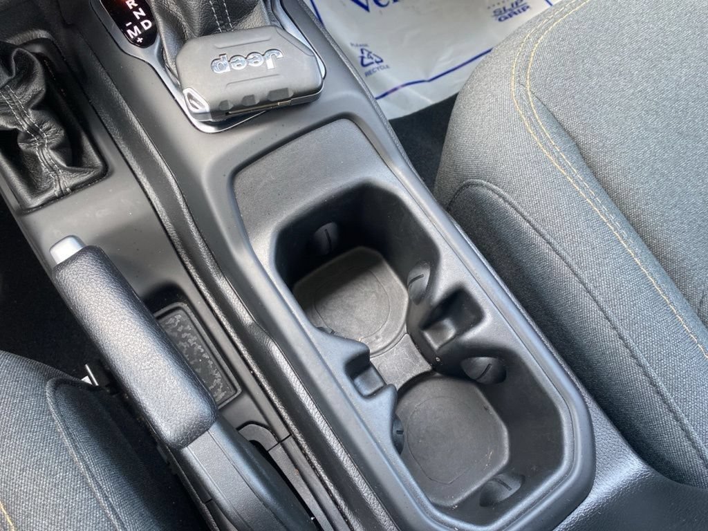 Used 2024 Jeep Gladiator Sport AWD/4WD image 23