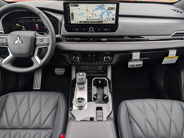 New 2026 Mitsubishi Outlander SEL Black Edition AWD/4WD image 7