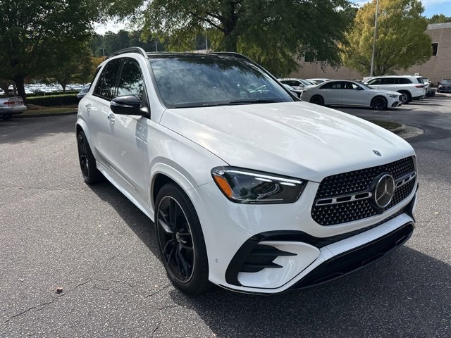 Used 2025 Mercedes-Benz GLE 450 4MATIC image 3