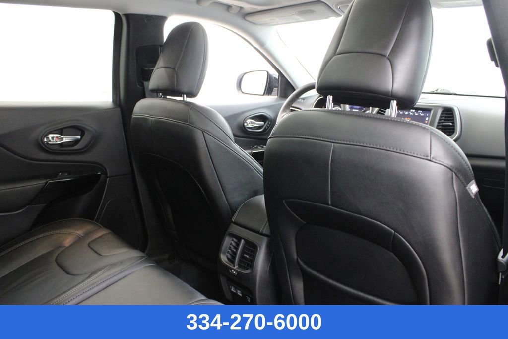 Used 2023 Jeep Cherokee Altitude Lux w/ Lux Elite Package image 23